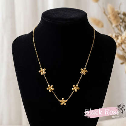 Colar com Design Floral